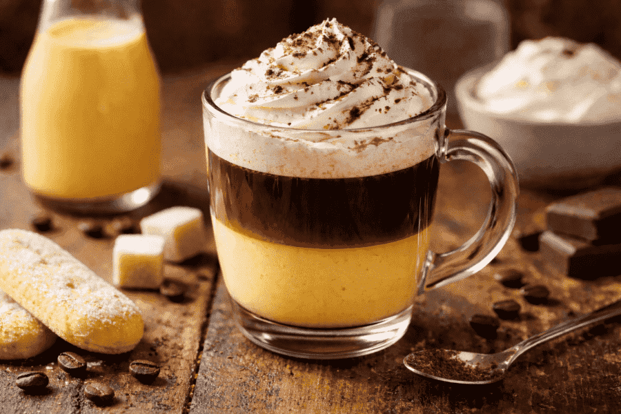 Café à l'advocaat : recette festive et crémeuse !