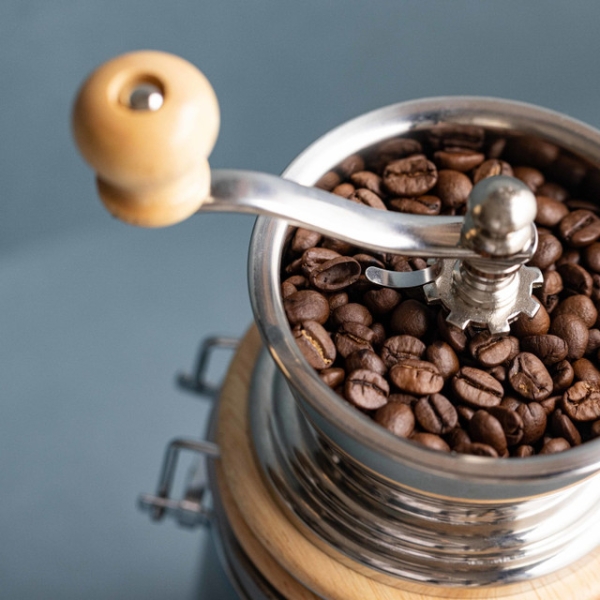 La Cafetière - moulin à café / moulin à grains - inox