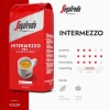 Brandinformatie van een kilo zak koffiebonen Segafredo Intermezzo